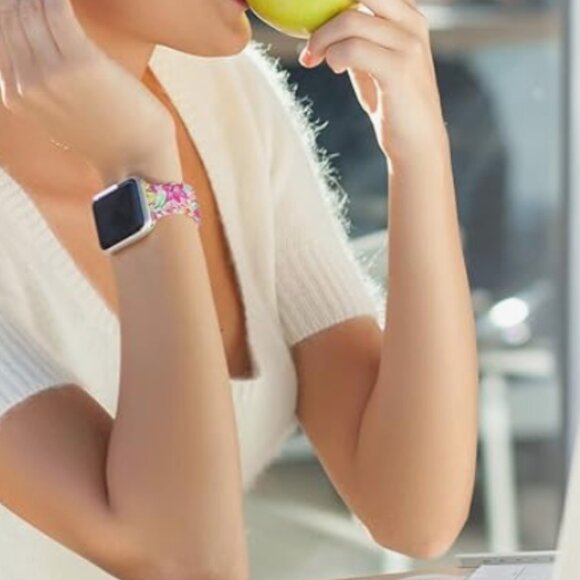 🌸 Printed Silicone Watch Band Compatible with Apple Watch - Picture 6 of 9